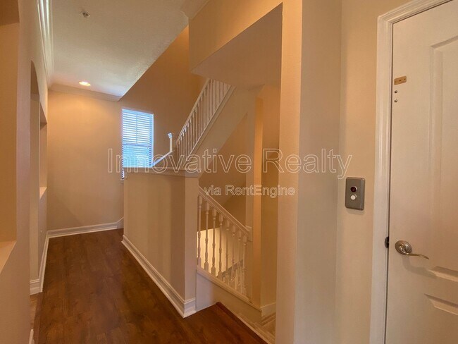 Building Photo - 4817 San Marino Cir