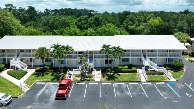 Building Photo - 4621 Bayshore Dr