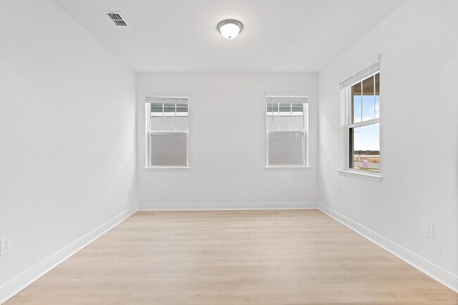 Building Photo - 2276 Hen Rd