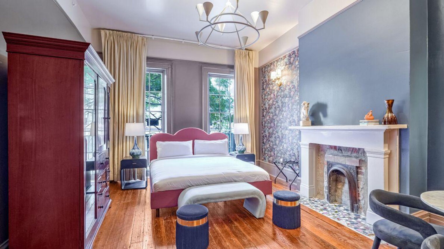 Building Photo - 604 Baronne St