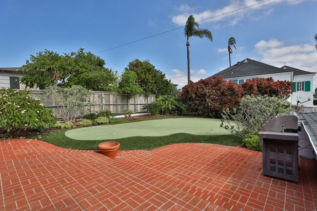 Building Photo - Stunning Point Loma Home with Downtown/Bay...