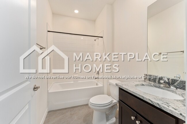 Building Photo - 4170 NW 48th Ter Rd