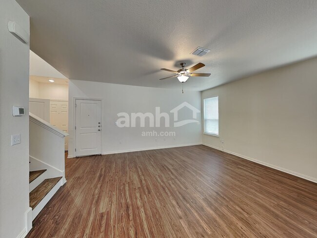 Building Photo - 2715 Spencebrook