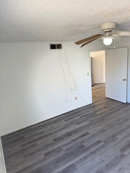 Building Photo - 1141 Ranger St