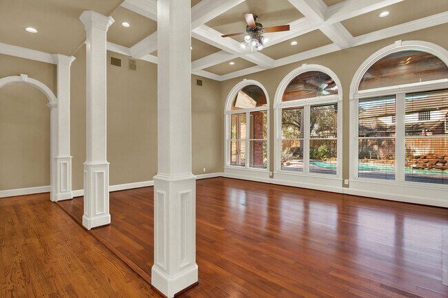 Building Photo - 13714 Gainesway Dr