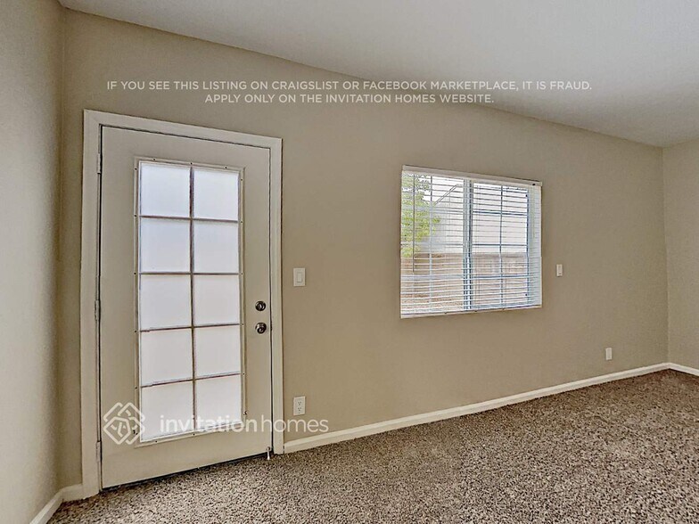 Building Photo - 8005 Quartz Ave