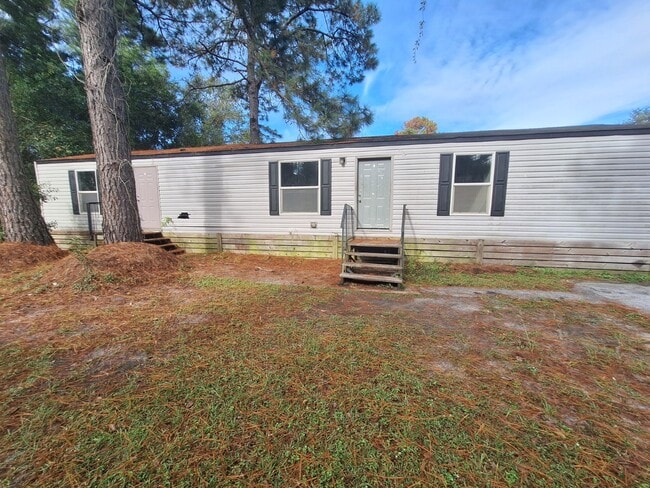 Building Photo - 1134 Kelly Dr