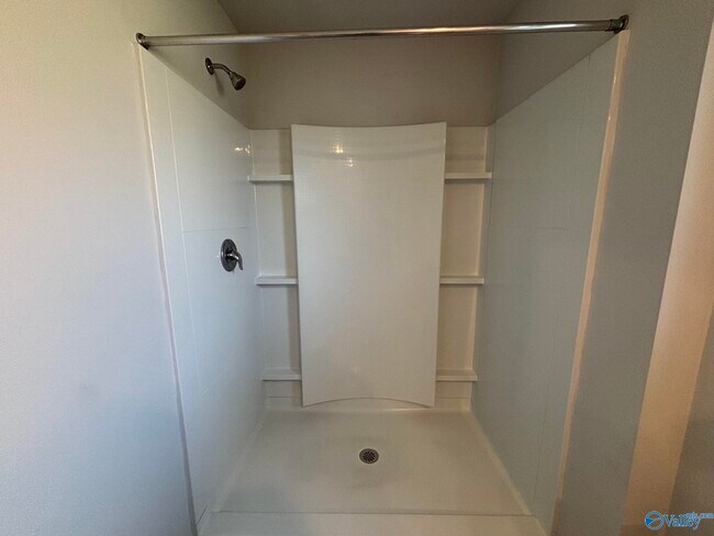 Building Photo - 172 Tobin Ln