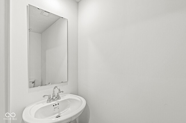 Building Photo - 7567 Marin Pkwy