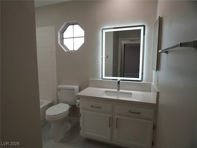 Building Photo - 8221 James Grayson Dr