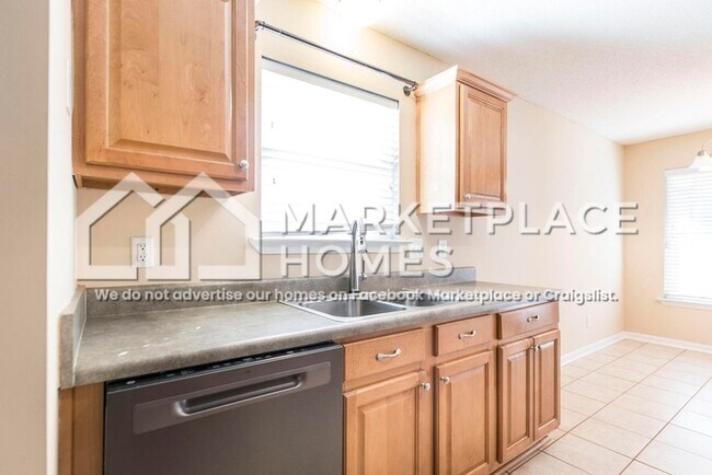 Building Photo - 107 Marcelline Ct