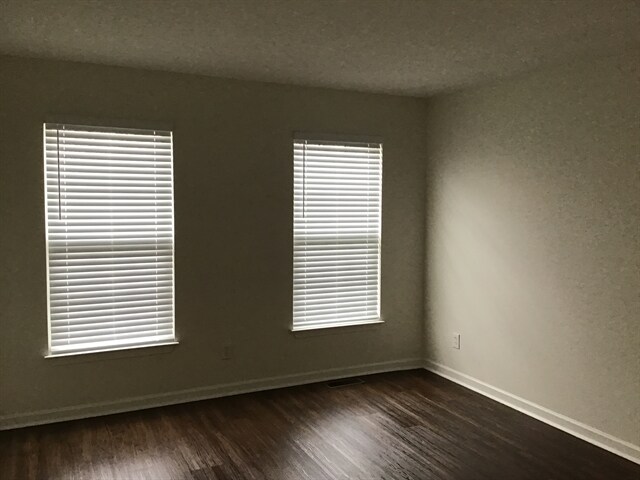 Building Photo - 280 Coyote Dr