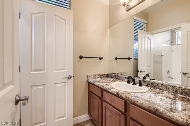 Building Photo - 552 Puenta Del Rey St