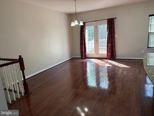 Building Photo - 922 Magnolia Blossom Ct