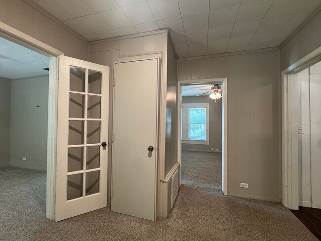 Building Photo - 10261 FM 724