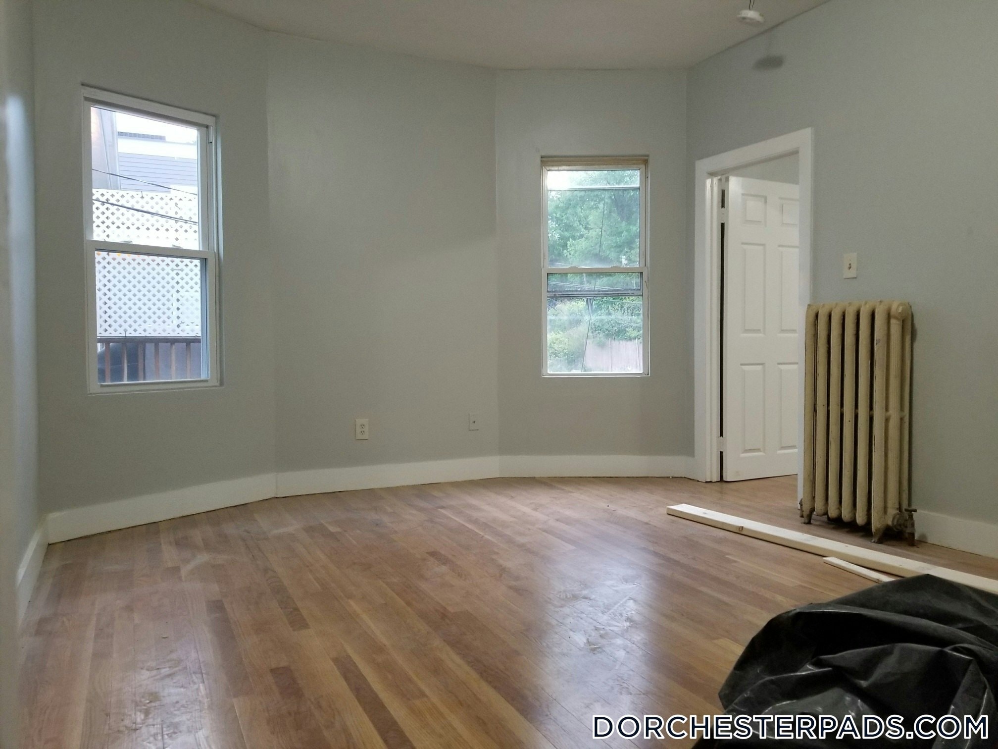 Building Photo - 109 Pleasant St