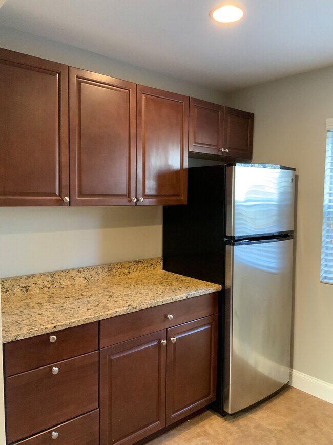 Building Photo - 805 Piedmont Ave NE