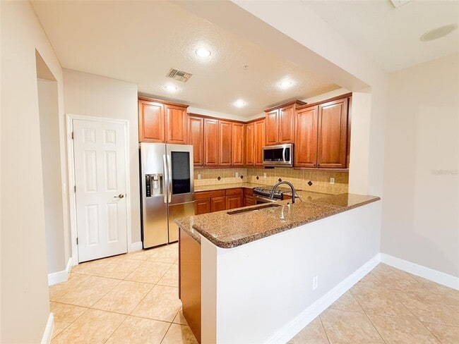 Building Photo - 5489 Baldwin Park St