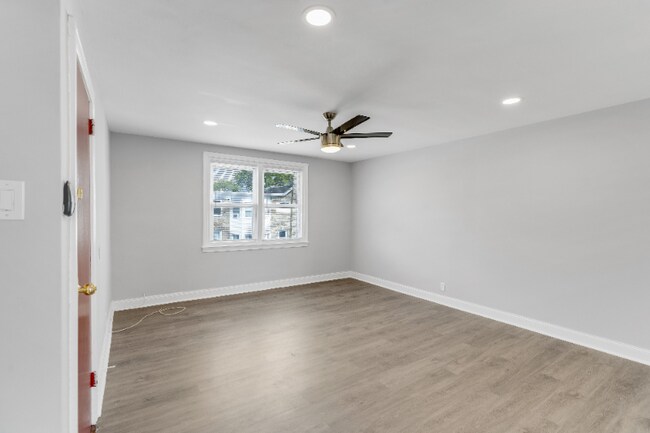 Building Photo - 6300 Carnation St