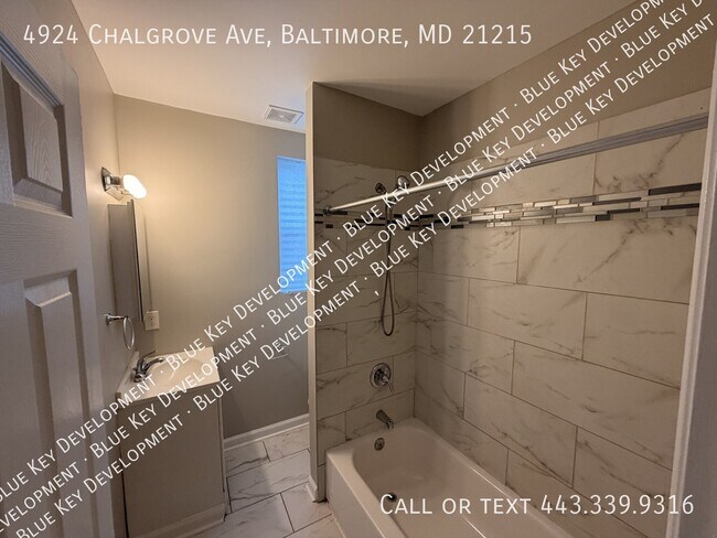 Building Photo - 4924 Chalgrove Ave