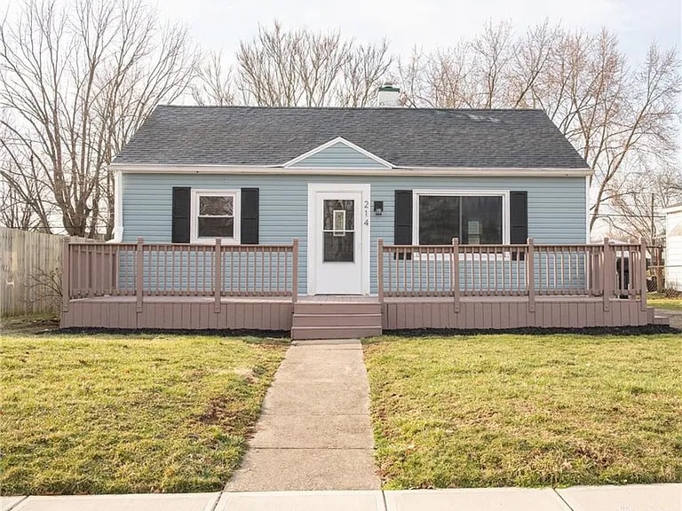 Primary Photo - 214 William St