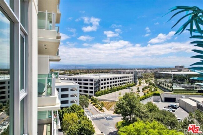Building Photo - 3141 Michelson Dr