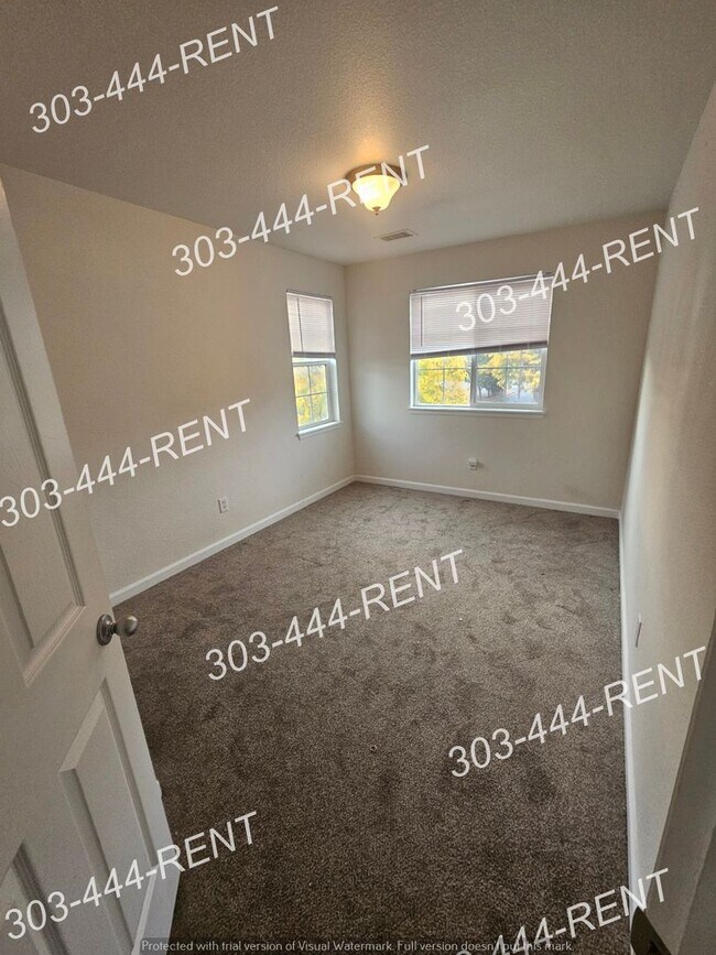 Building Photo - Move In Special!!! Make this your new home in time for the holidays! Located in Sage Creek