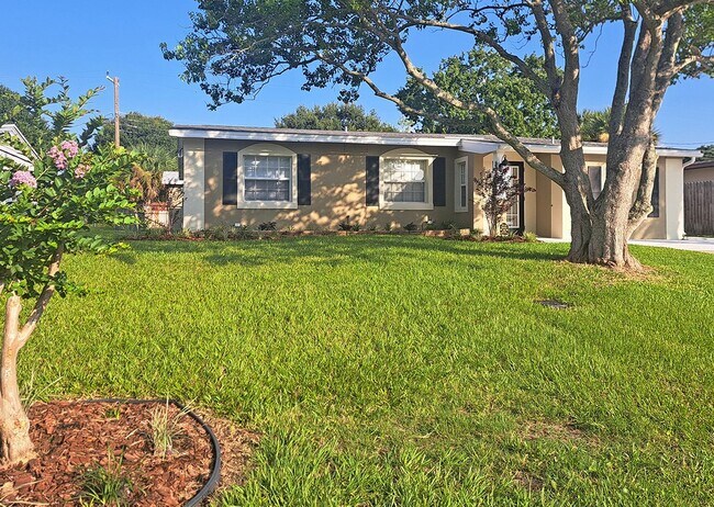 Building Photo - 344 Vesta Cir