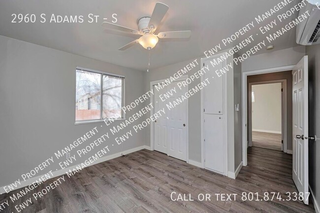 Building Photo - Cozy 2 Bed, 1 Bath Home with Modern Floors...