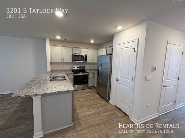 Building Photo - 3201 Tatlock Wy