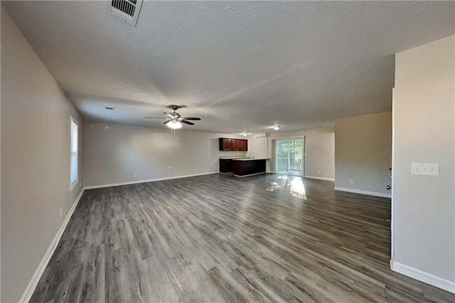 Building Photo - 2078 Arrowhead Trail