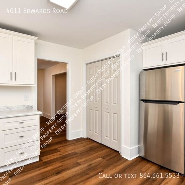 Building Photo - 4011 Edwards Rd