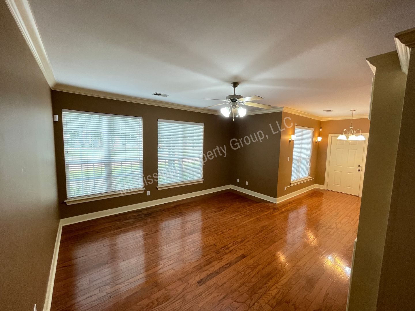 Building Photo - 202 Private Rd 3097