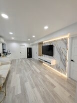 Building Photo - 1318 75th St SE