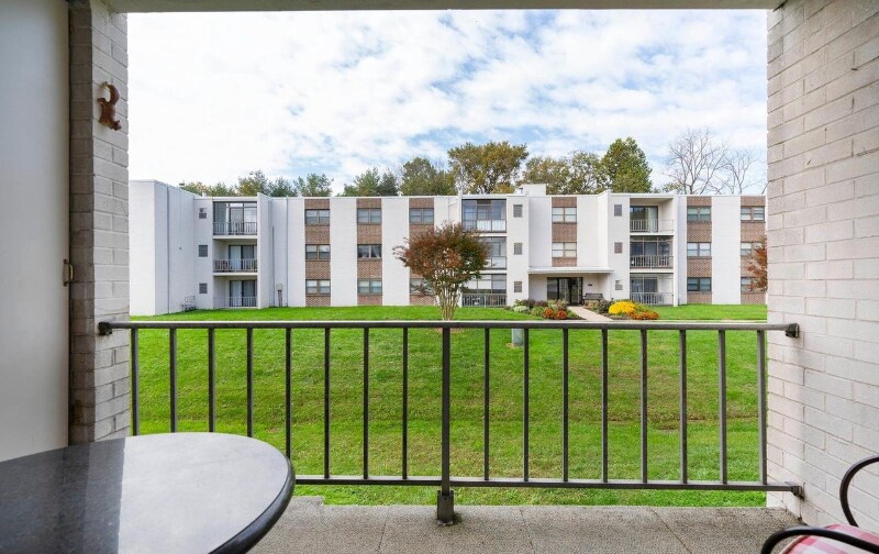 Building Photo - 76 Welsh Tract Rd