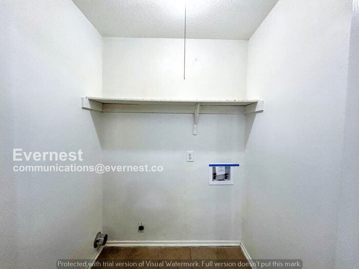 Building Photo - 6220 Forestgate Rd