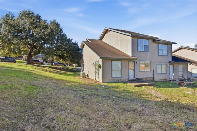 Building Photo - 115 Crest Dr