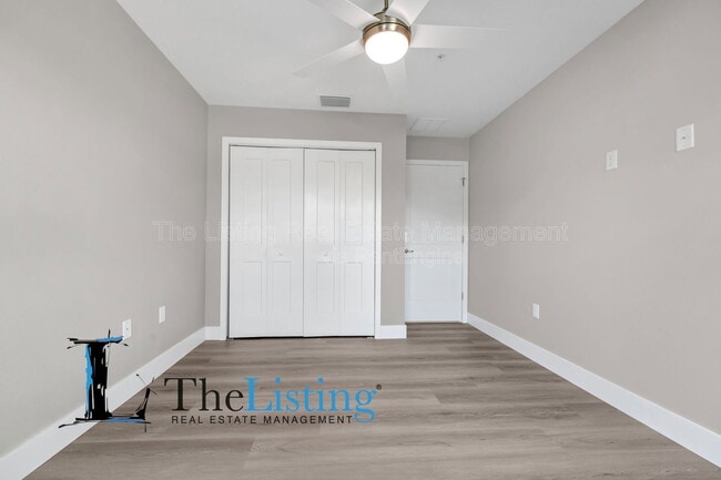 Building Photo - 39 SE 15th Terrace