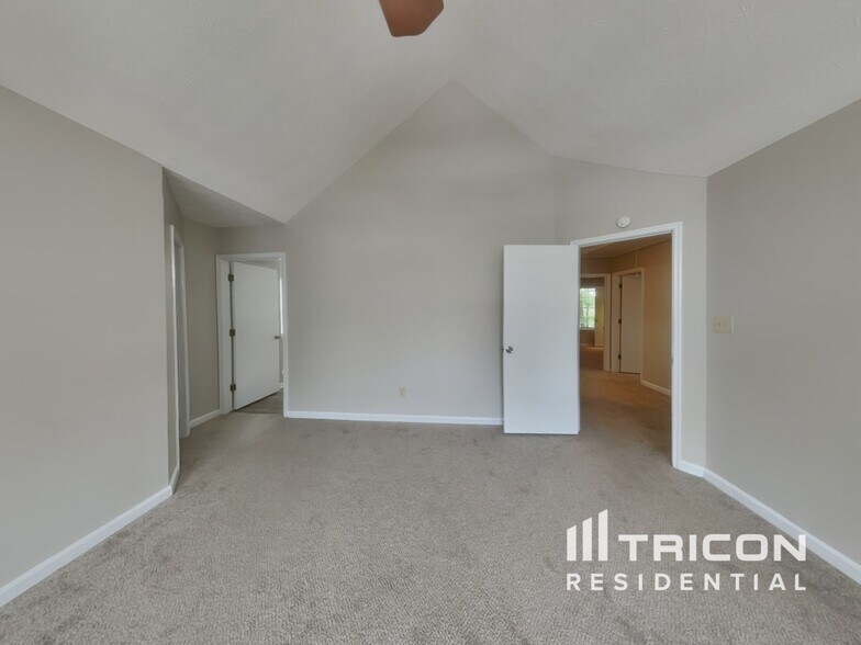 Building Photo - 3591 River Mill Ct