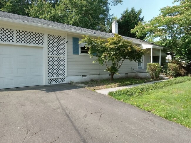 Building Photo - Charming 3-Bedroom Home for Rent in Durham...
