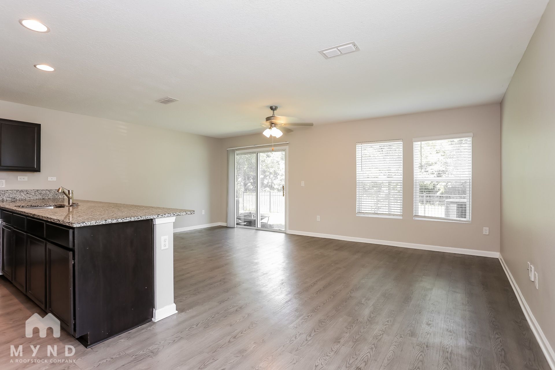 Building Photo - 793 Henley Ct