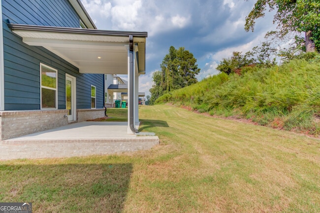 Building Photo - 1325 Lyon Wy Dr