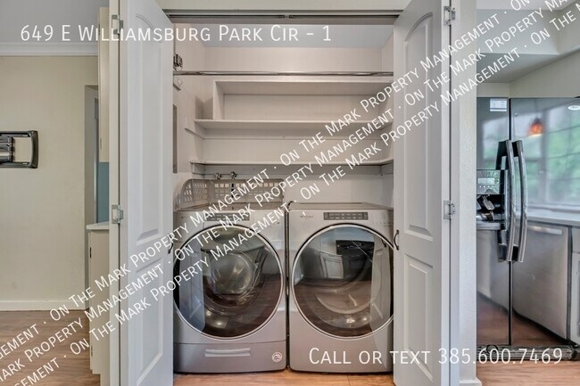 Building Photo - 649 E Williamsburg Pk Cir