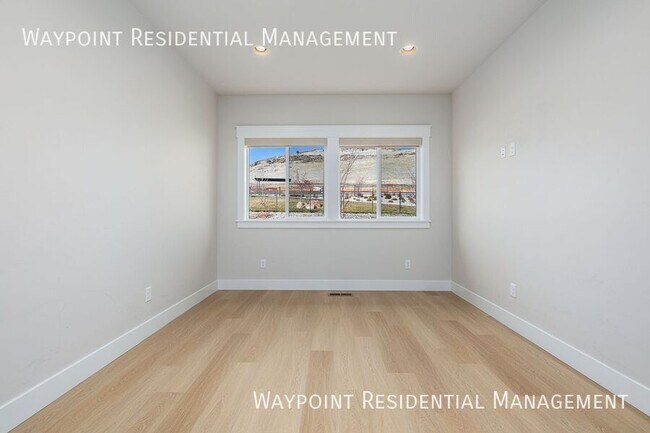 Building Photo - 3570 E Interstellar Ct