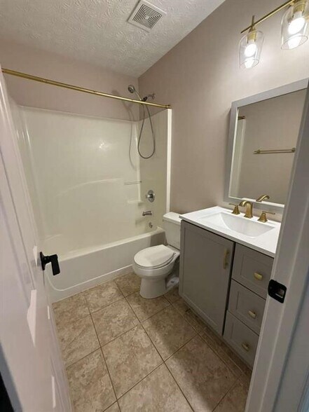 Building Photo - 907 Keldron Ct