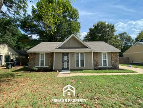 Building Photo - 4048 Naylor Rd