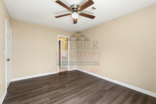 Building Photo - 520 Asa Dr