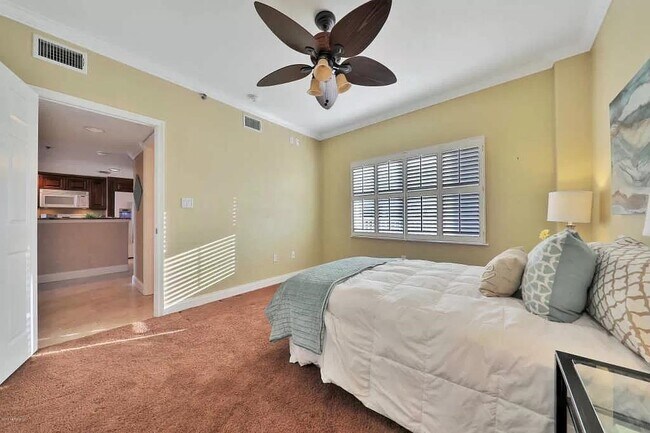 Building Photo - 157 Marine St