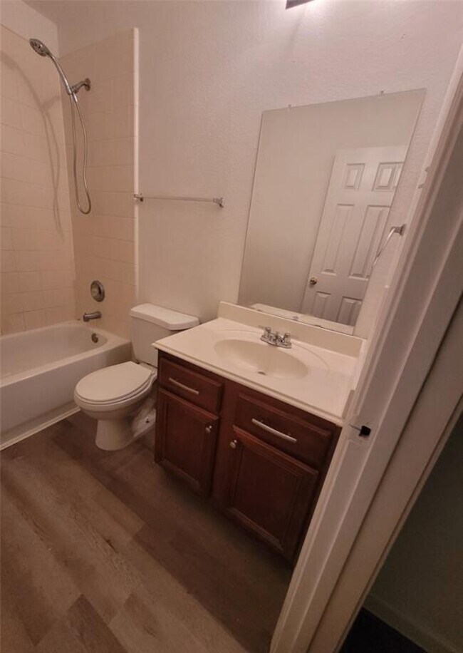 Building Photo - 10127 Twila Springs Ct