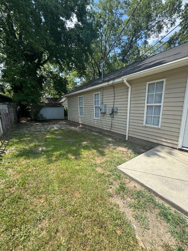 Building Photo - Brand New Rental Listing – Steps from Down...